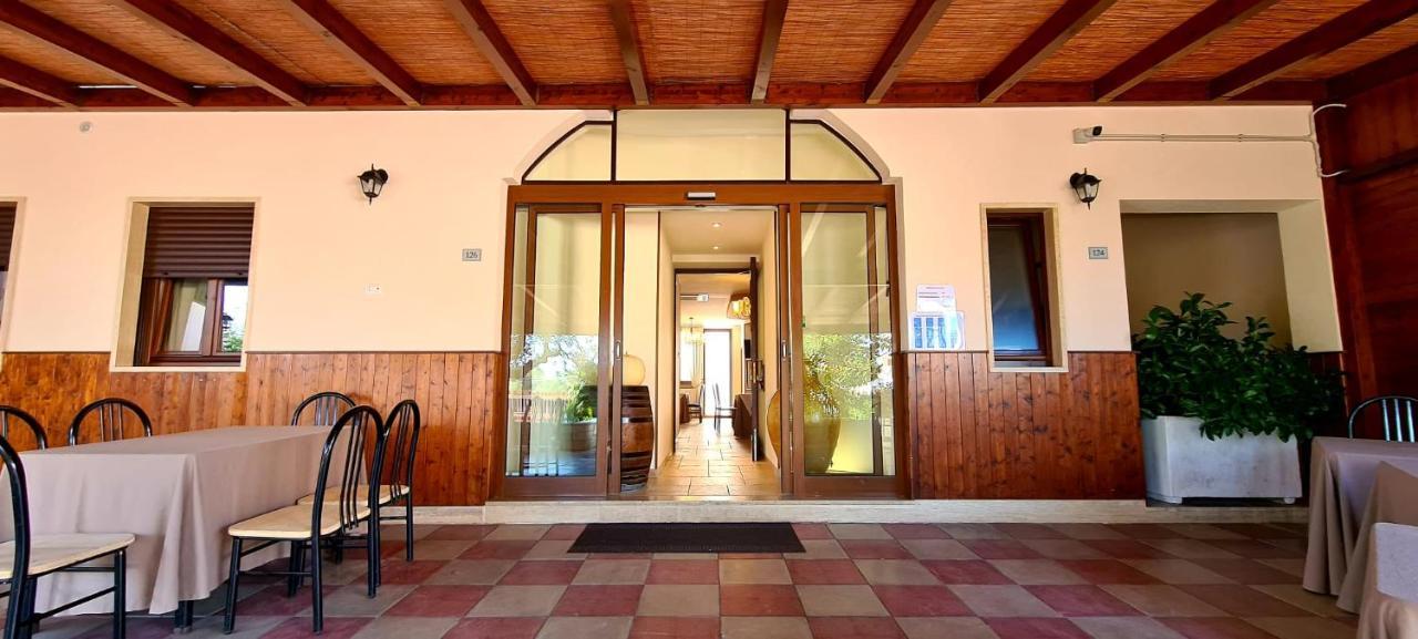 Bed And Breakfast La Terrazza Cisternino Extérieur photo